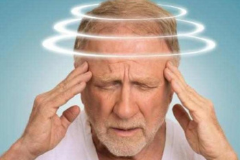 سر درد به آسانی درمان نمی‌شود/ چندفاکتوری بودن معضل سر درد
