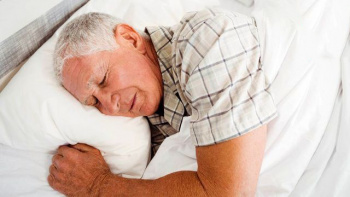 تاثیر آروماتراپی بر کیفیت خواب سالمندان