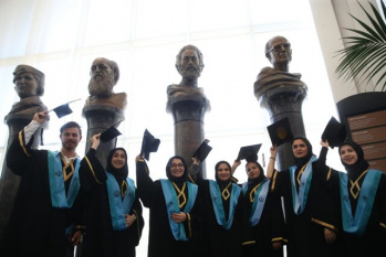 چهارمین آئین دانش‌آموختگی دانشجویان علوم پزشکی بهشتی برگزار شد