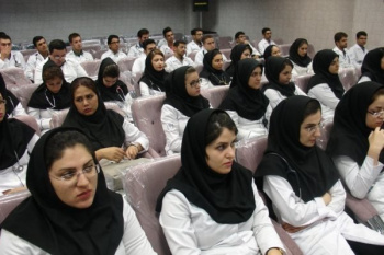 دانشگاه علوم پزشکی بهشتی صاحب کالج بین‌المللی می‌شود/تحمیل دانشجوی خارج از ظرفیت به دانشگاه‌ها