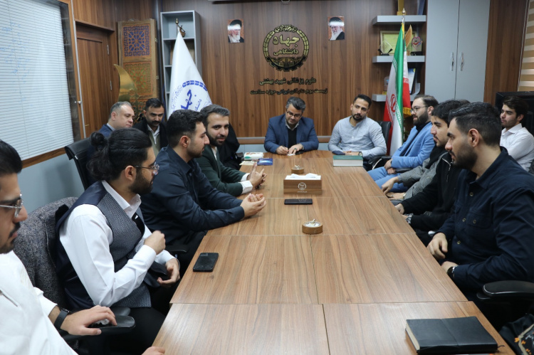 سازمان دانشجویان، می‌تواند همانند گلخانه‌ای موجبات رشد و پیشرفت دانشجویان را برای تصاحب مدیریت‌های کلان آینده‌ی کشور فراهم نماید