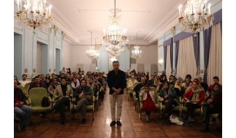 محفل ادبی شب چله سازمان دانشجویان علوم پزشکی شهید بهشتی در تالار آبی نیاوران