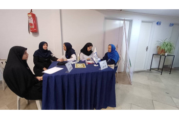 اکران «کفش‌هایم کو؟» و اجرای برنامه‌های آموزشی و غربالگری به مناسبت روز جهانی آلزایمر